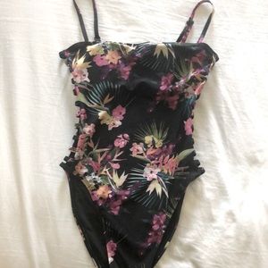 One piece swimsuit